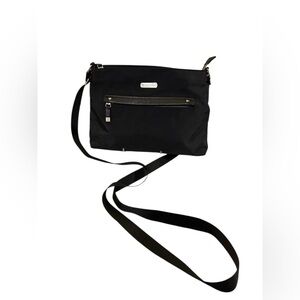 Baggallini Black Crossbody Bag with Adjustable Strap and Minimalist Design